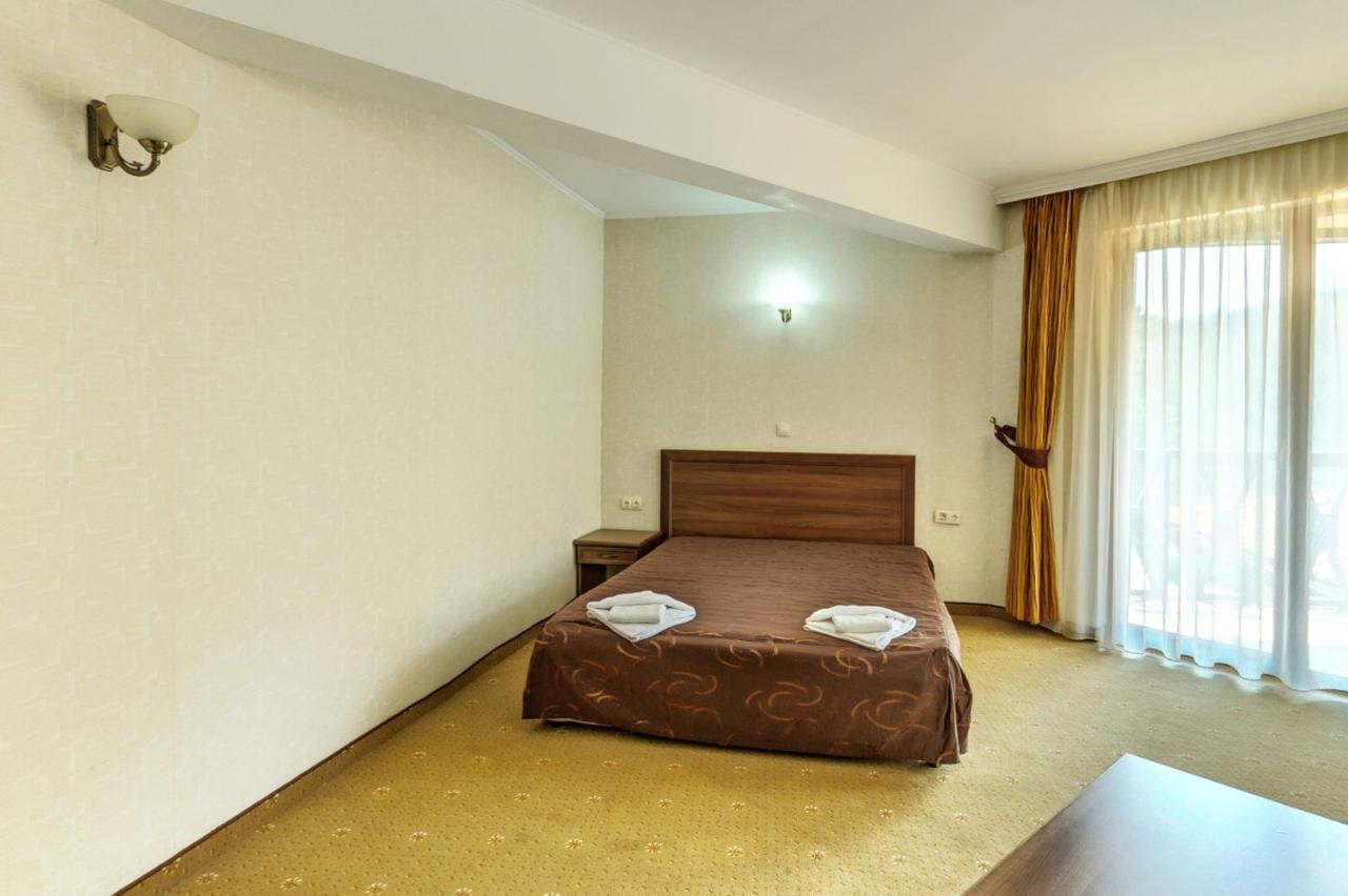 Хотел Магнолия, Hotel Magnoliya Panichishte Buitenkant foto