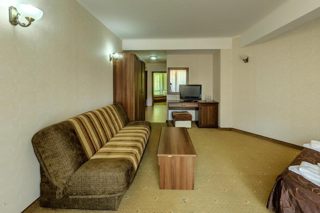 Хотел Магнолия, Hotel Magnoliya Panichishte Buitenkant foto